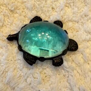 VTG Lucite Jelly Belly Turquoise Aqua Blue Turtle Brooch Pin 1.5” Jewelry